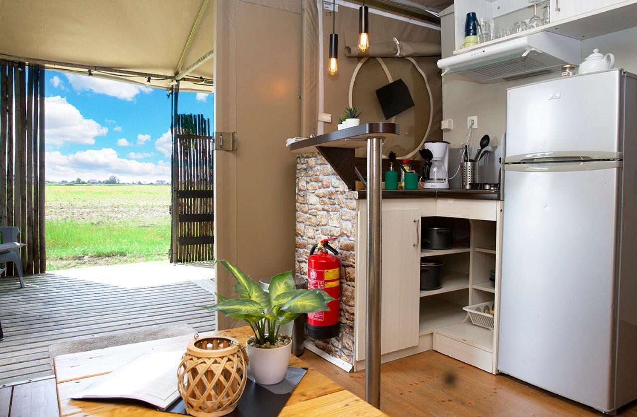Boerderij Camping Nixhoeve Genderen Exteriér fotografie
